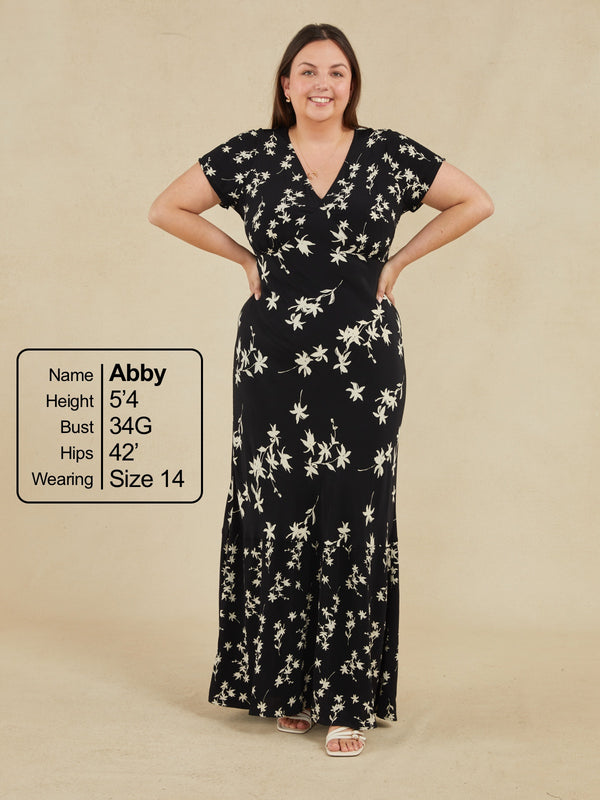 Julie - Cap Sleeve Maxi Dress - Black Floral Print